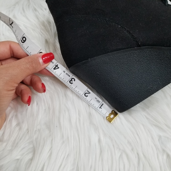 WHITE MOUNTAIN Black Suede Wedge Booties SIZE 8.5M, With Laces. - Picture 14 of 16